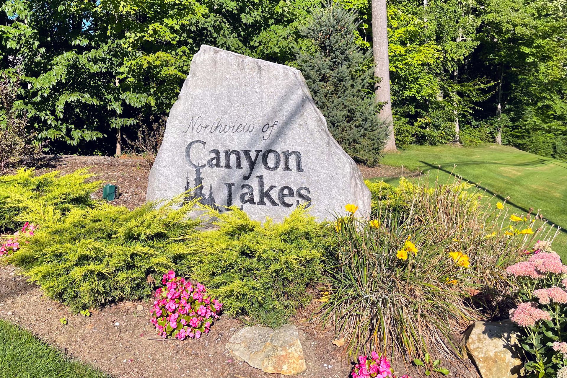 Canyon Lakes/Ridge
